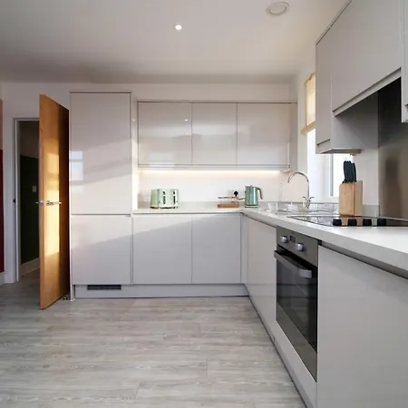 Stylish Modern Retreat Overlooking Poole Quay Exterior photo